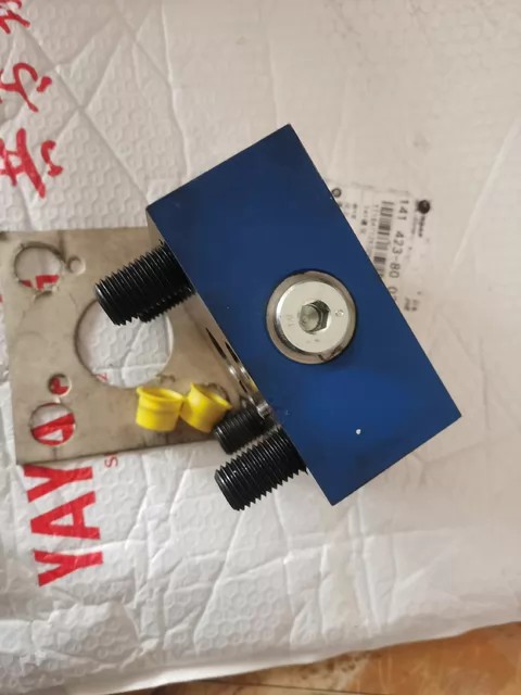 Rexroth Valve R900745246 thumbnail