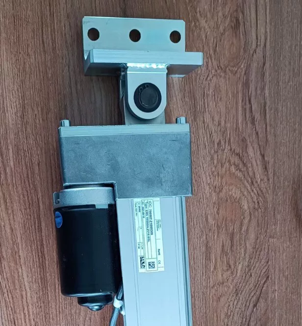 BST Actuator EMS10/146/1/12-2/784.C thumbnail