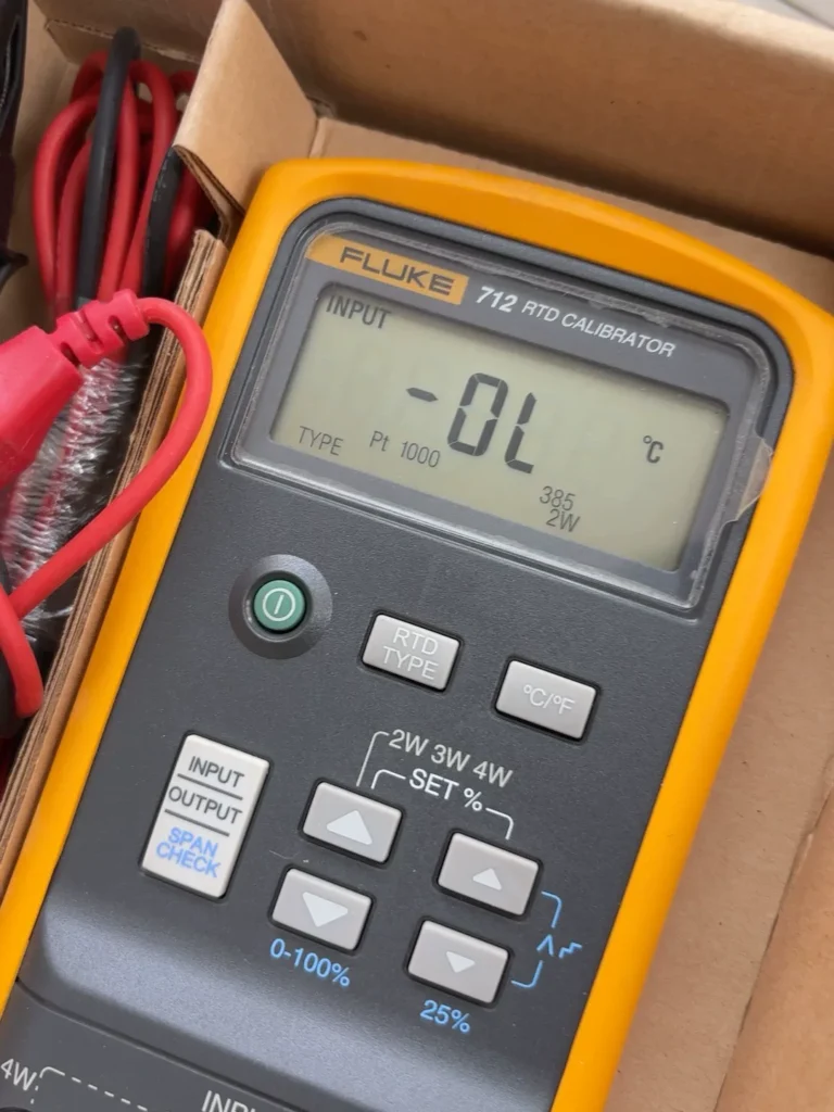 FLUKE Temperature Calibrator 712 thumbnail