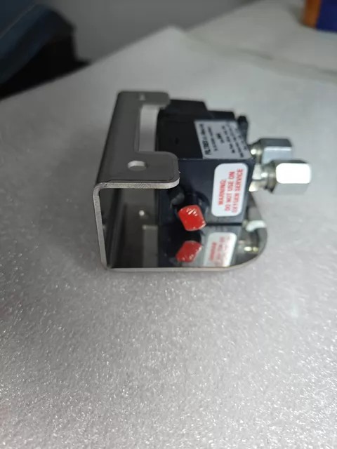 DAIHATSU Switch S44 thumbnail