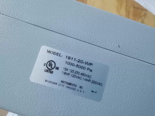Dwyer Controller 1000-5000Pa thumbnail