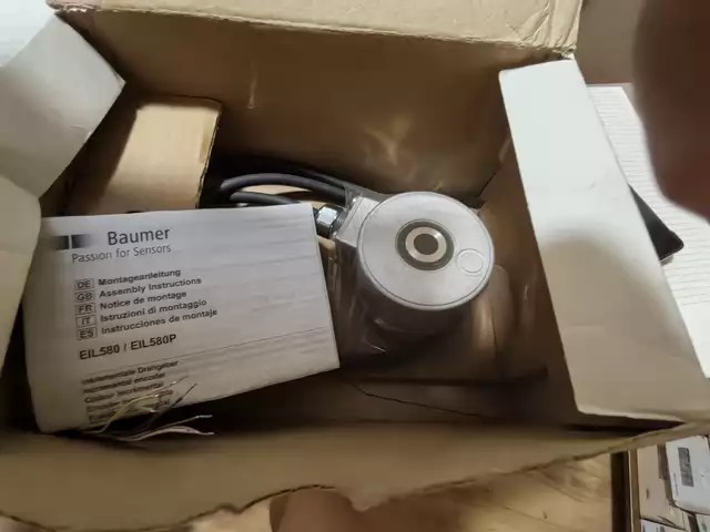 Baumer Encoder EIL580P-TT10.5RF.01024.B-11127688 thumbnail