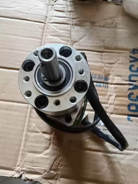 EC Motor HECM246-F1.3A-1 thumbnail