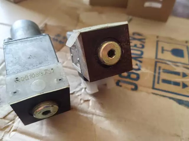 Rexroth Valve R901108001 thumbnail