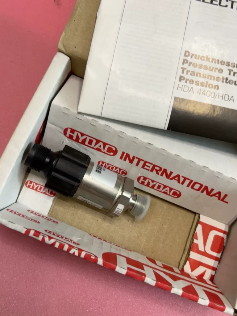 HYDAC Pressure Sensor 4744-A-250-0 thumbnail