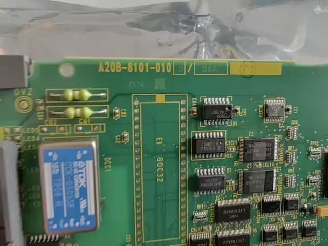 FANUC Circuit Board A20B-8101-0100/06A thumbnail