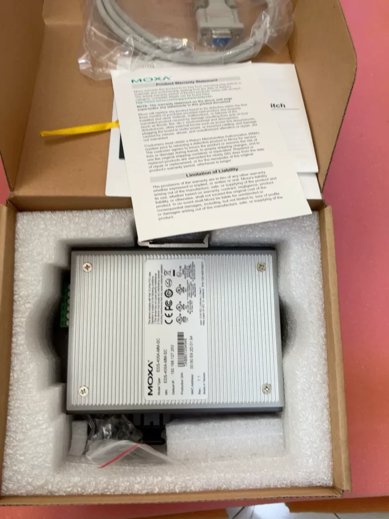 Moxa Ethernet Switch EDS-405A-MM-SC thumbnail
