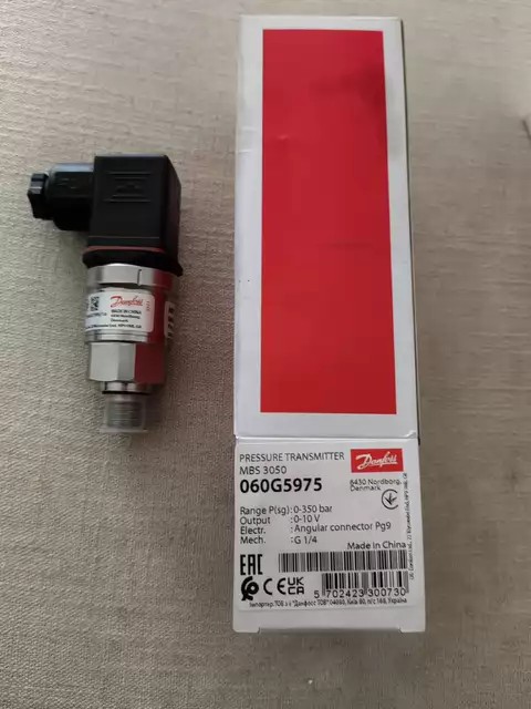 Danfoss Pressure Sensor 060G5975 thumbnail