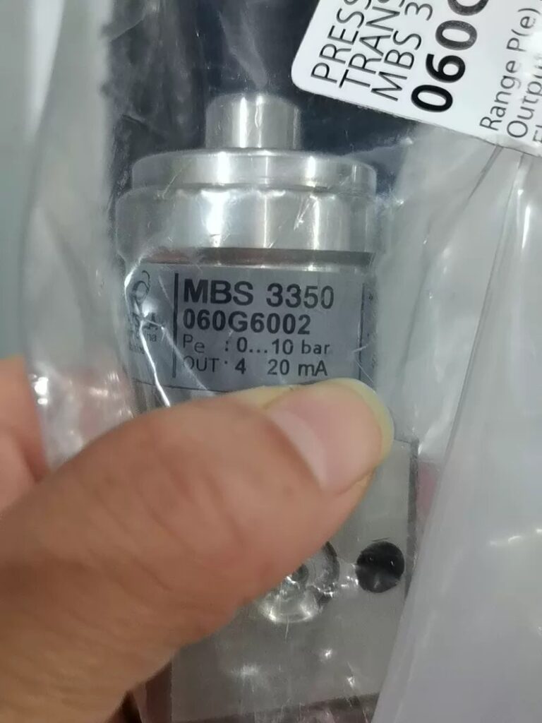 Danfoss Pressure Transmitter MBS3350 060G6002 thumbnail