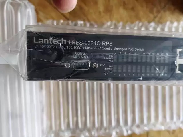 Lantech Ethernet Switch LPES-2224C-RPS thumbnail