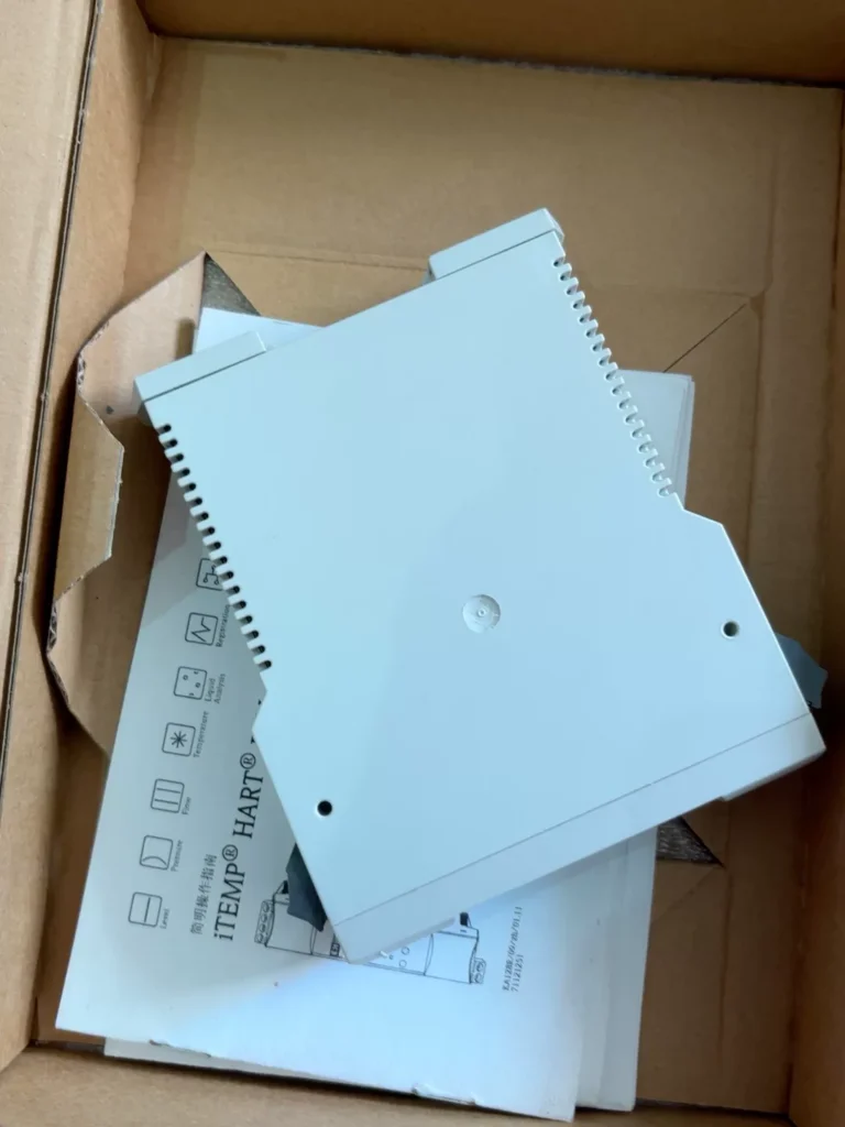 Endress+Hauser Temperature Transmitter TMT122-A31AA thumbnail