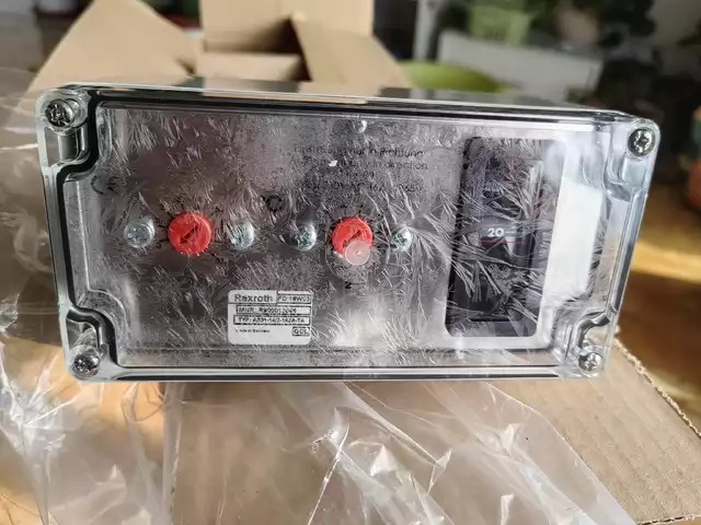 Rexroth Temperature Sensor AB31-14/3-1A2A-TA thumbnail