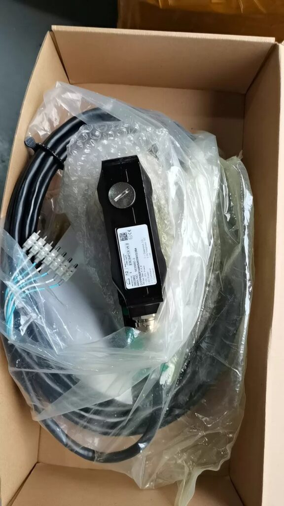 MAN Valve 5635692-3 thumbnail