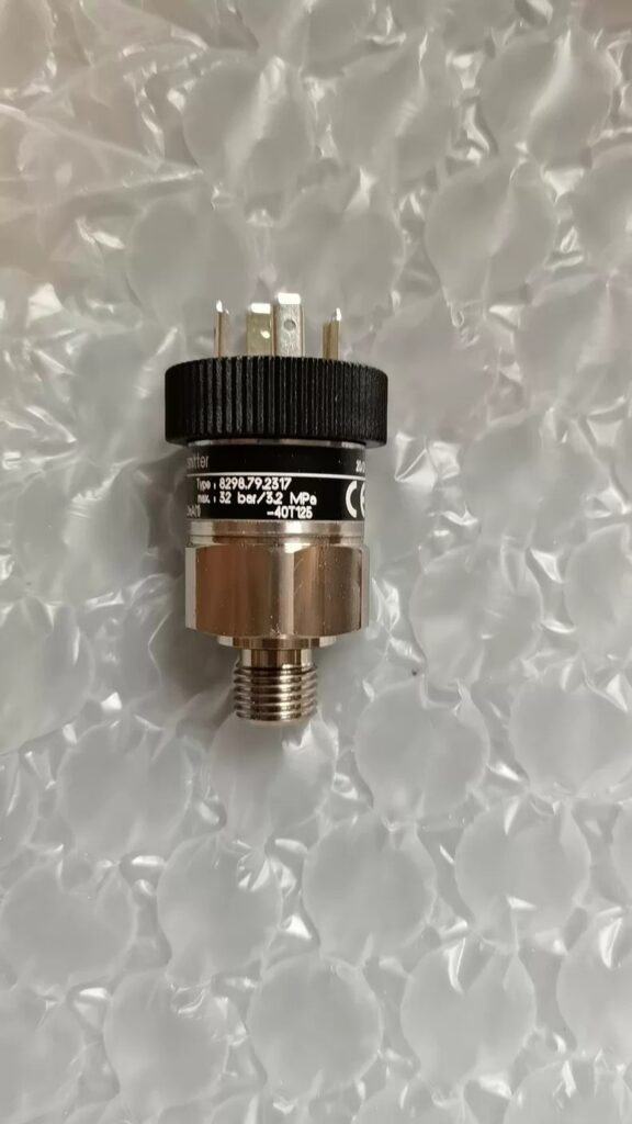 Trafag Pressure Sensor 8298.79.2317 thumbnail