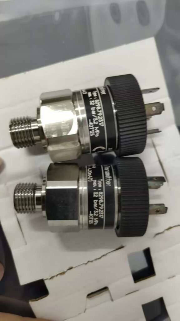 Trafag Pressure Sensor 8298.79.2317 thumbnail