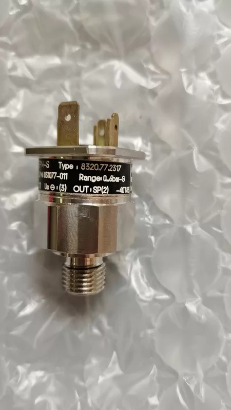 Trafag Pressure Transmitter 8320.77.2317