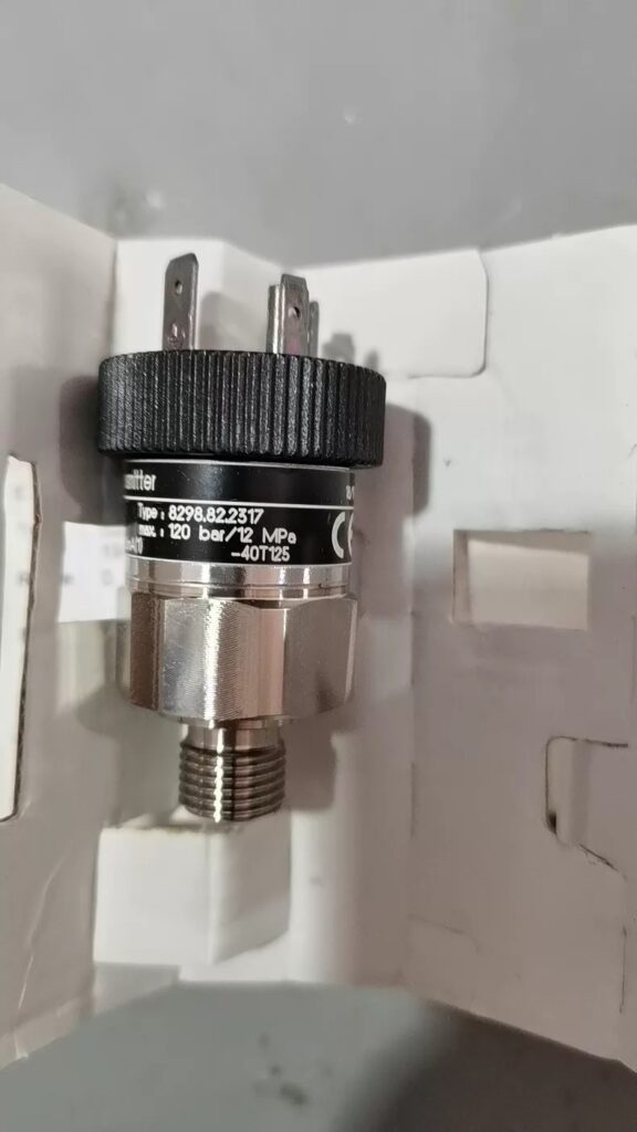 Trafag Pressure Transmitter 8298.82.2317 thumbnail