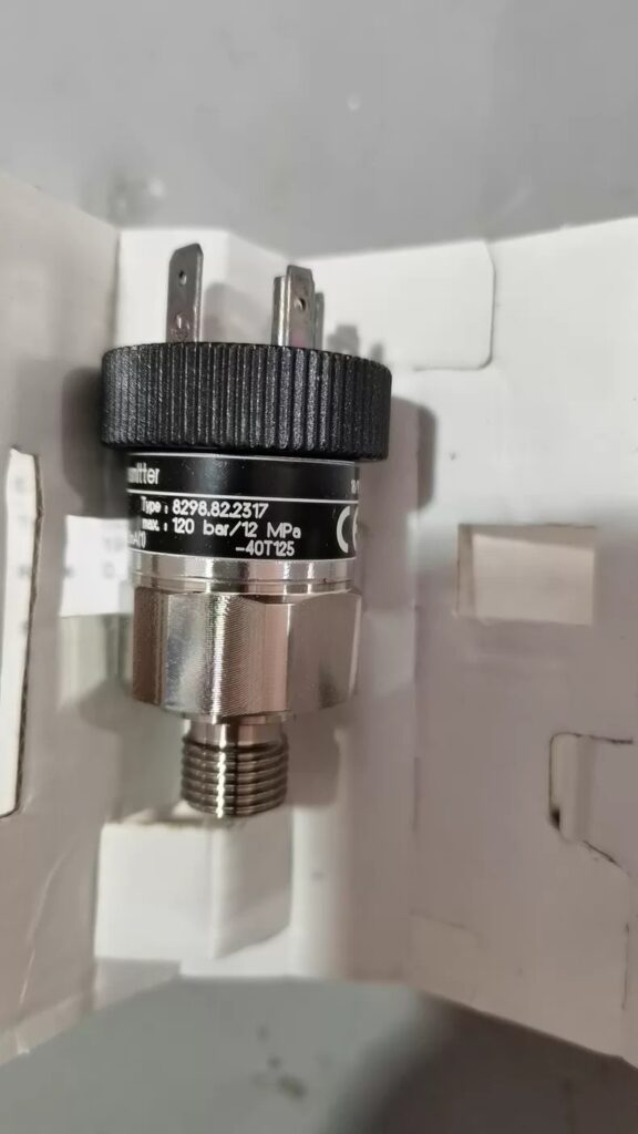 Trafag Pressure Transmitter 8298.82.2317 thumbnail