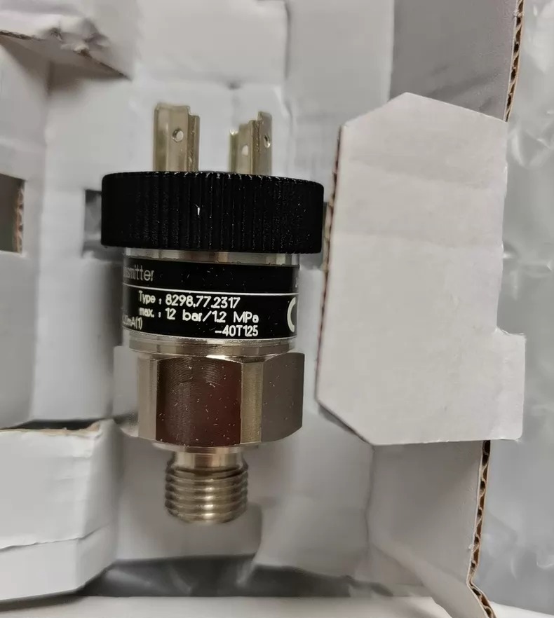 Trafag Pressure Transmitter 8298.77.2317 thumbnail