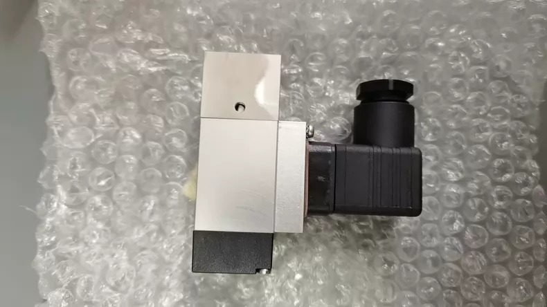 Trafag Pressure Sensor 9K0.2085