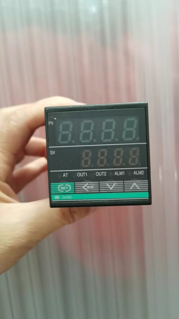 RKC Temperature Controller CH102 thumbnail