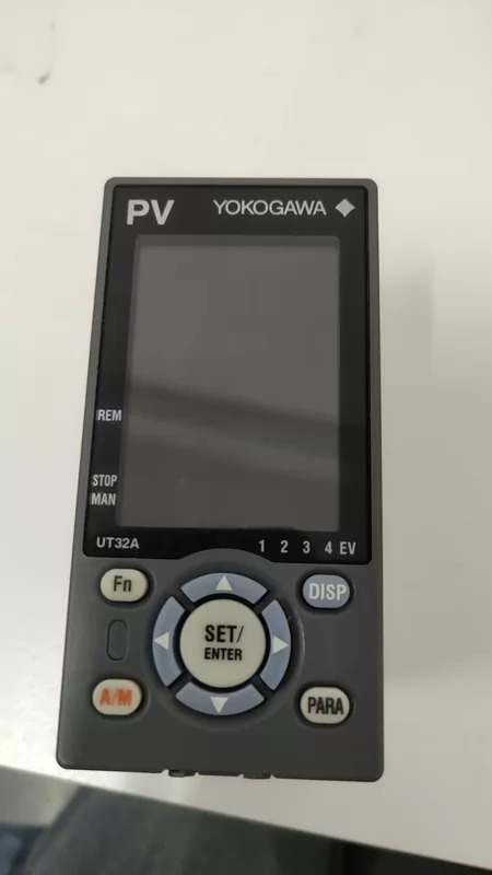 Yokogawa Temperature Controller UT32A - Image 1