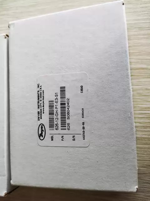 Dwyer Pressure Sensor 626-12-GH-P1-E3-S1