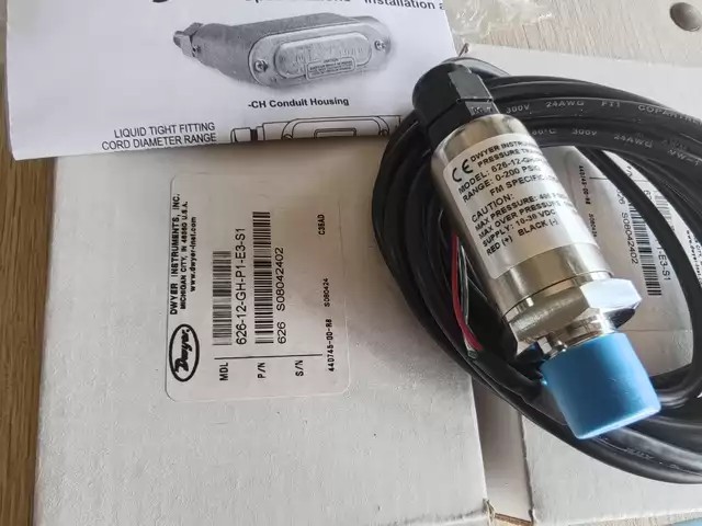 Dwyer Pressure Sensor 626-12-GH-P1-E3-S1 thumbnail