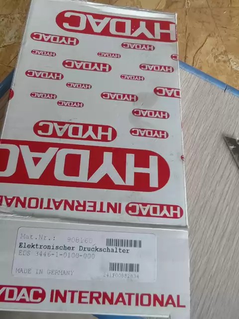 HYDAC Pressure Sensor 3446-1-0100-000 thumbnail