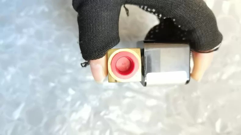 GSR Valve G01309268 - Image 1