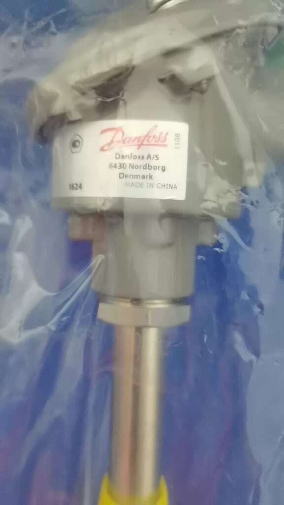 Danfoss Sensor 084Z8255 thumbnail