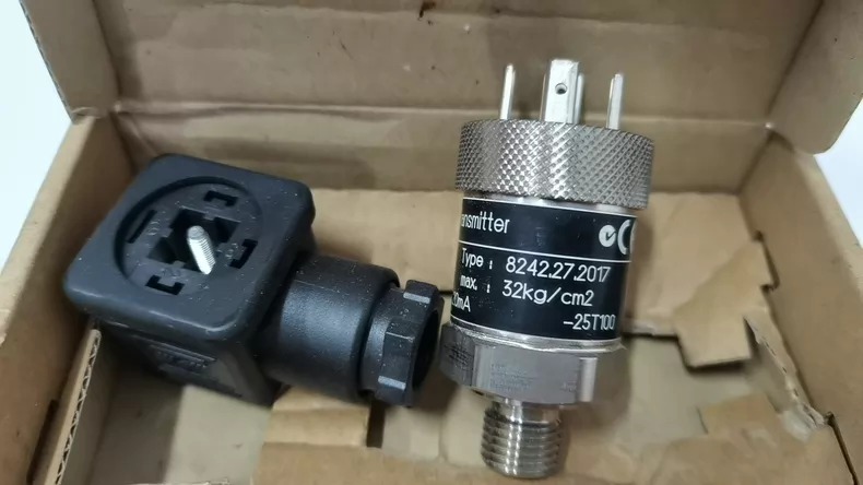 Trafag Pressure Sensor 8242.27.2017