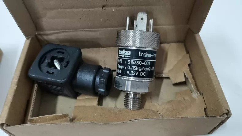 Trafag Pressure Sensor 8242.27.2017 thumbnail