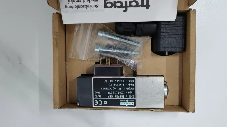 Trafag Pressure Transmitter 8244.81.2310 thumbnail