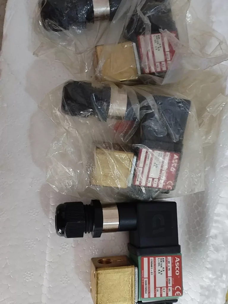 ASCO Solenoid Valve 1765961-01 thumbnail