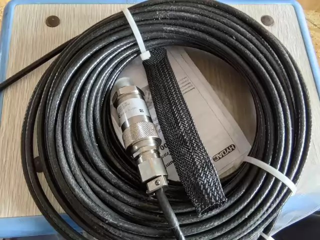 HYDAC Pressure Sensor 4840-B-400-424 thumbnail