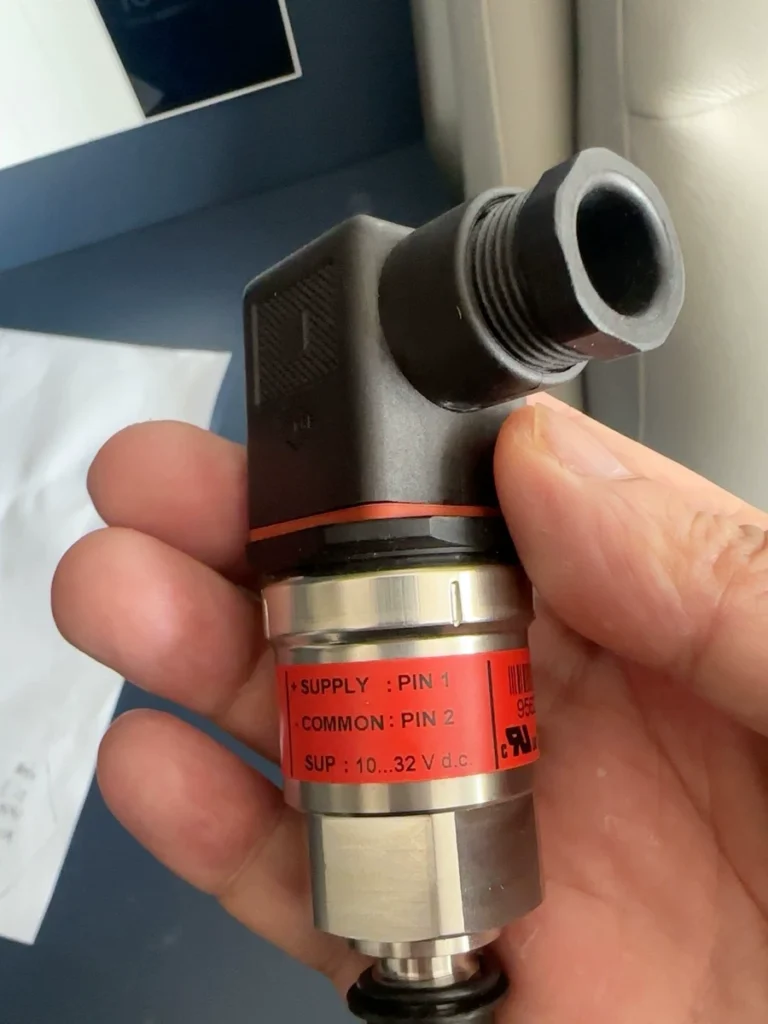 Danfoss Pressure Transmitter 060G1476 thumbnail