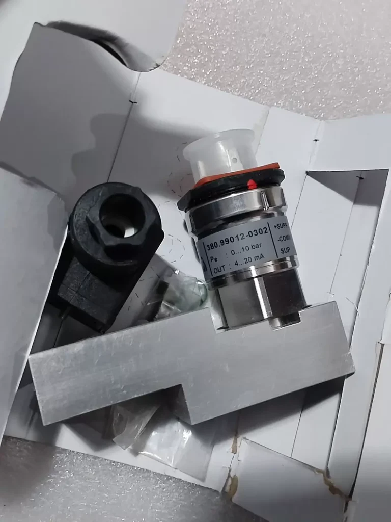 Danfoss Pressure Sensor 060G4412