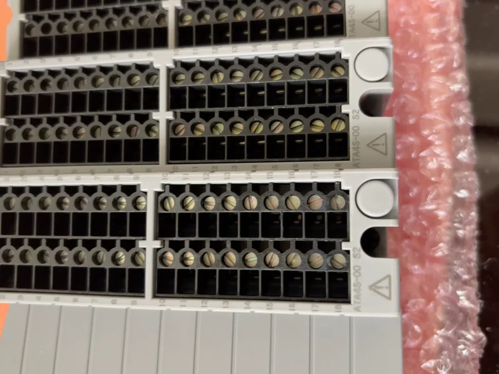 Yokogawa Terminal Block ATA4S-00 thumbnail