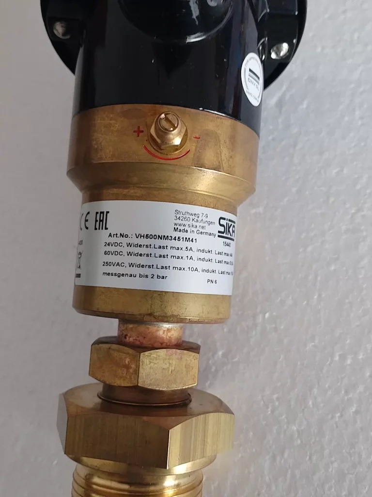 SIKA Level Switch VH500NM3451M41 thumbnail