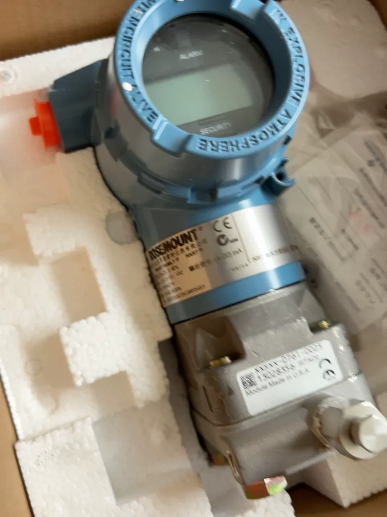 Rosemount Pressure Transmitter 3051CD2A25A1AM5B4E5 thumbnail
