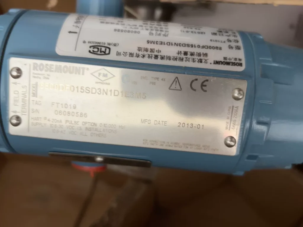 Emerson Flow Meter 8800DF015SD3N1D1 thumbnail