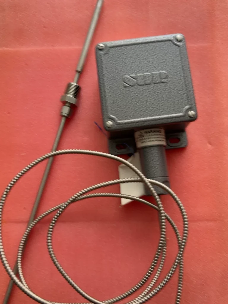 SOR Temperature Switch 203RN-KK115-U9-C7A