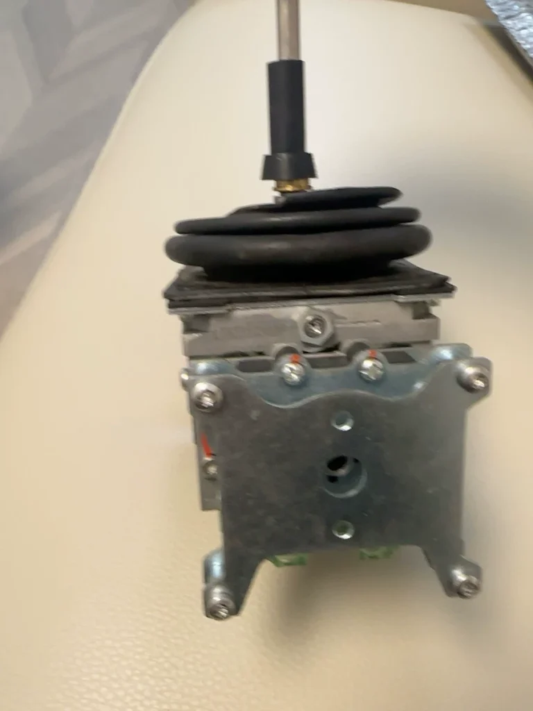 Gessmann Joystick Controller S18 thumbnail