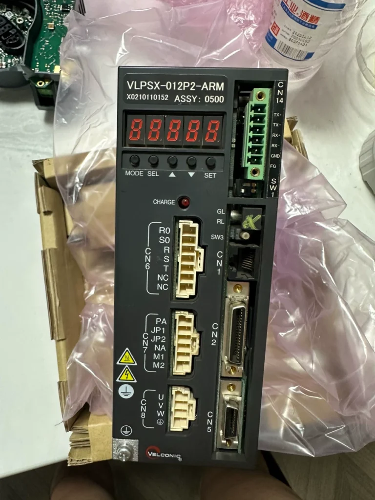 VELCONIC Servo Drive VLPSX-012P2-ARM+V / LASX-025P2-AXM
