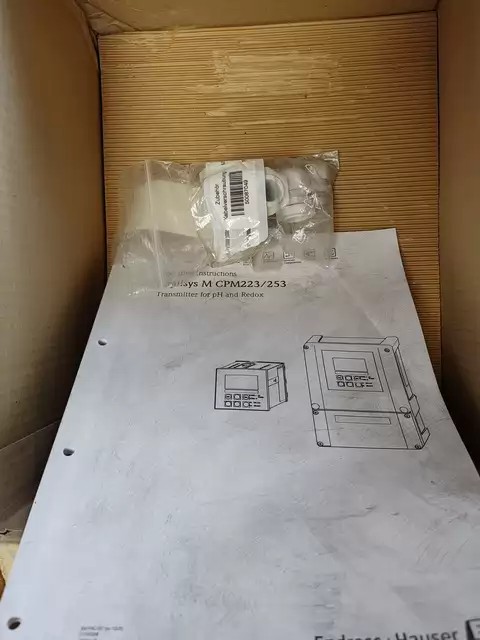E+H Transmitter CPM253-PR0005 thumbnail
