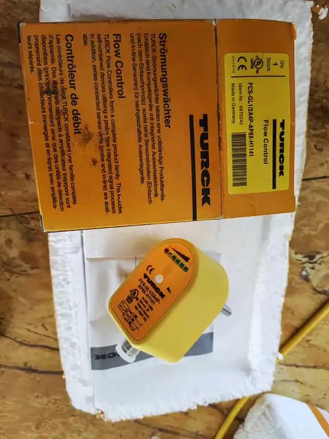 TURCK FCS-GL1/2A4P-AP8X-H1141 thumbnail