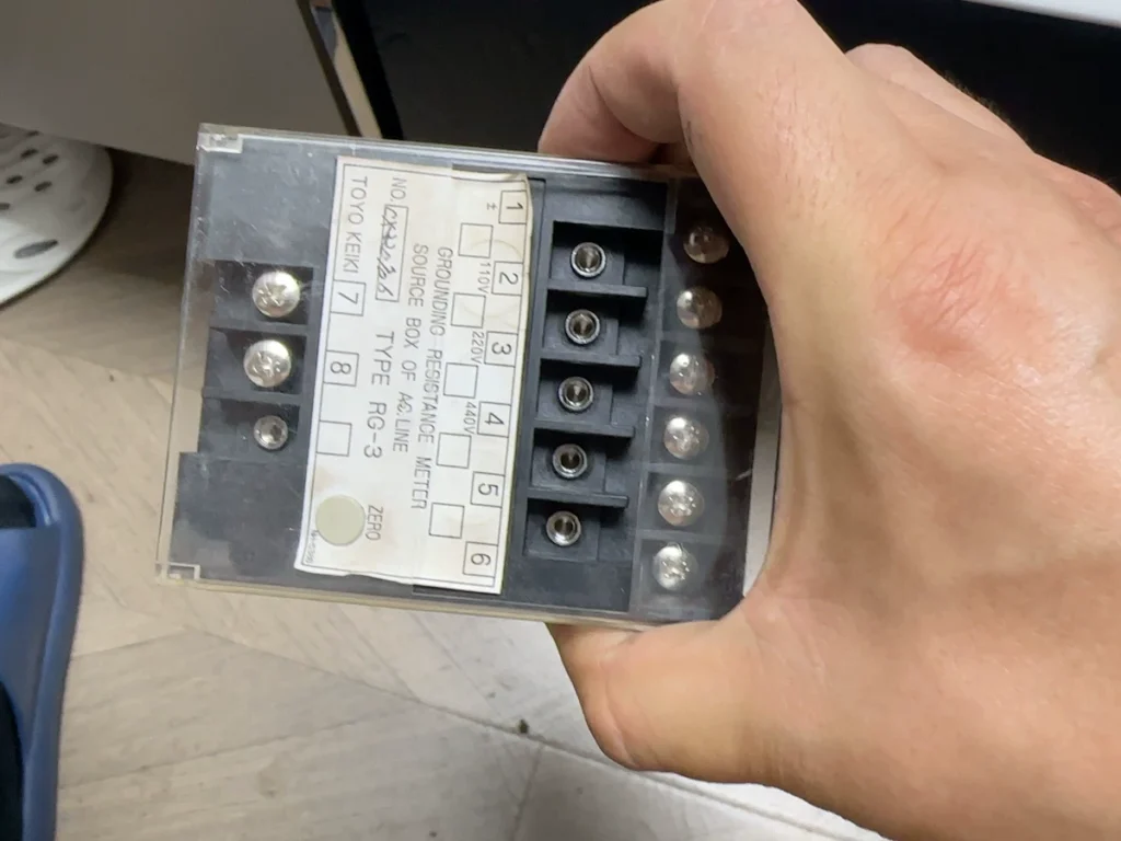 Toyo Keiki Grounding Resistor RG-3 thumbnail