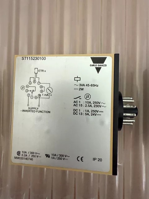 ST+115230100 Temperature Controller ST+115230100 thumbnail
