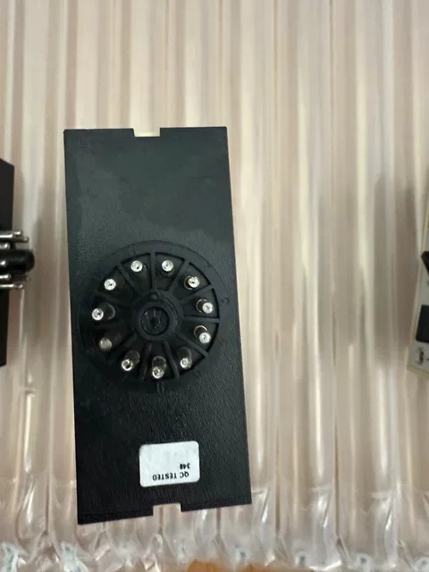 ST+115230100 Temperature Controller ST+115230100 thumbnail